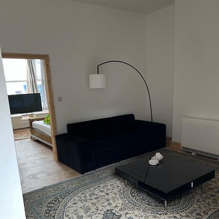 New Flat, Own Bathroom, Sitting Room & Large Bedroom - Walsall Bescot Екстер'єр фото