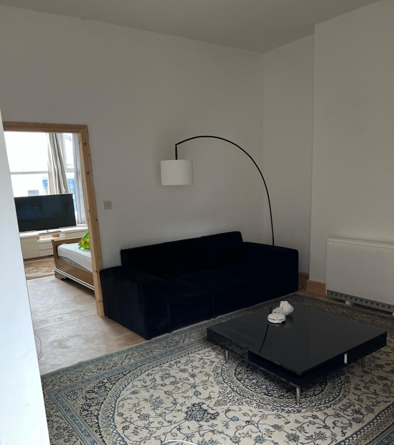 New Flat, Own Bathroom, Sitting Room & Large Bedroom - Walsall Bescot Екстер'єр фото